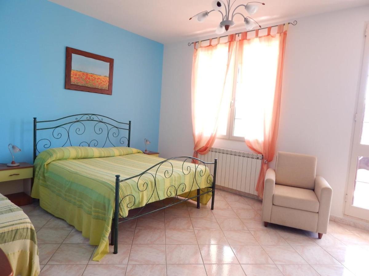 Arcobaleno Bed & Breakfast Novoli ภายนอก รูปภาพ